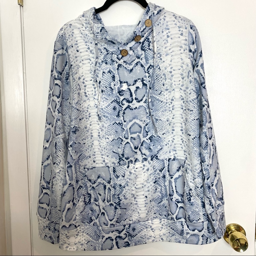 Animal Print Hoodie Sweatshirt